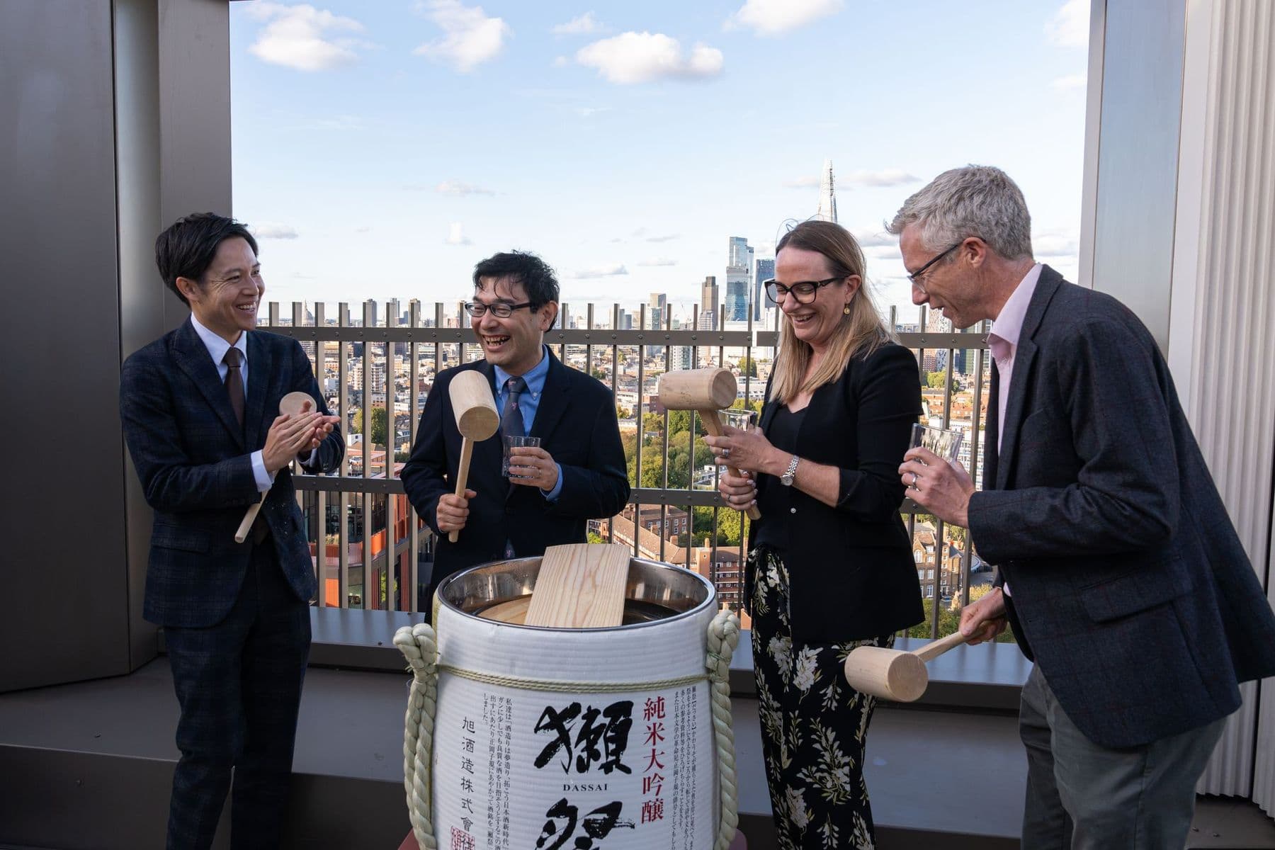 Kagami Biraki sake statinės ceremonija Lendlease projekto atidaryme